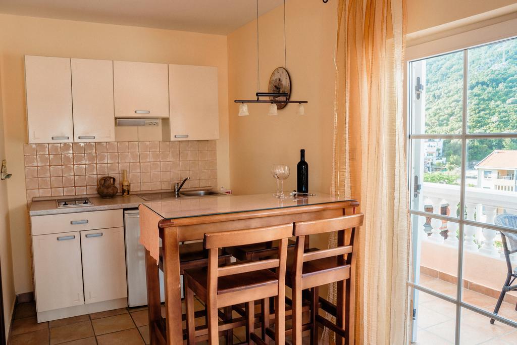 Damonte - Apartments And Rooms Budva Exterior foto