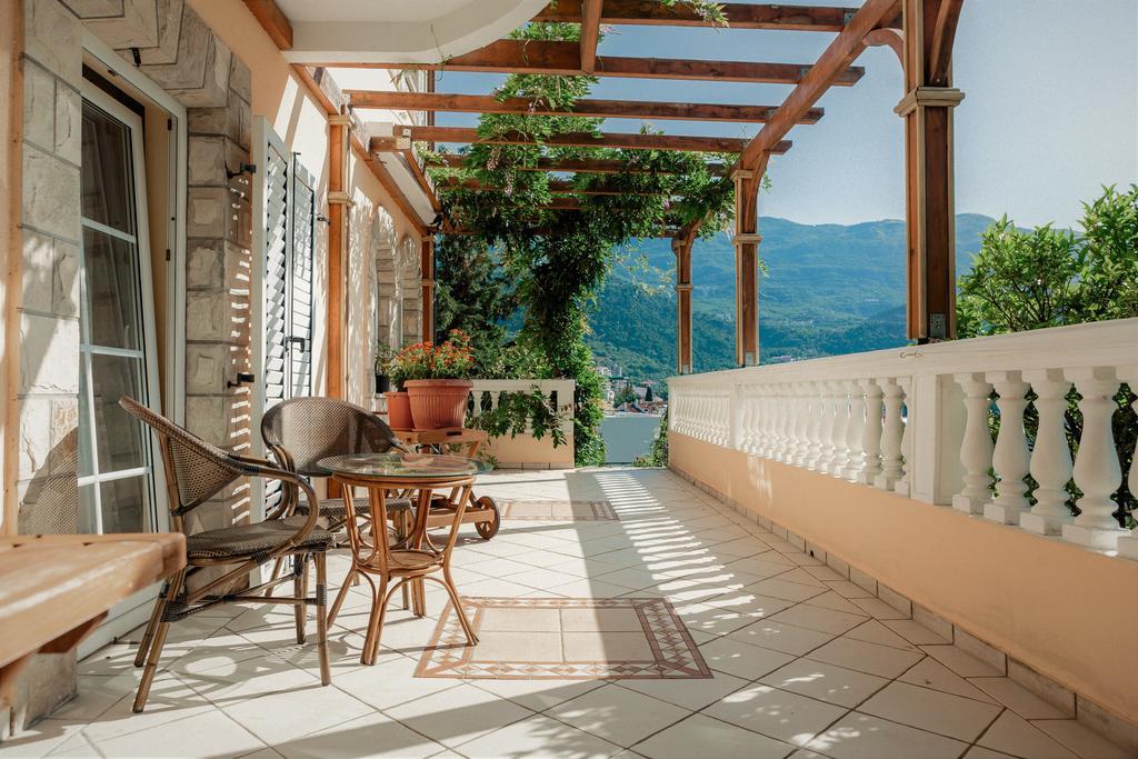 Damonte - Apartments And Rooms Budva Exterior foto